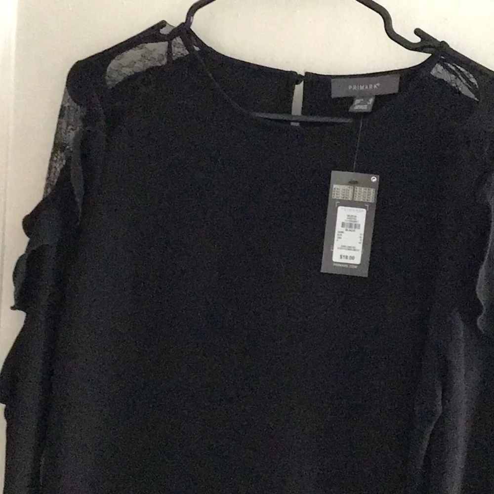 Dress - Picture 3 of 4